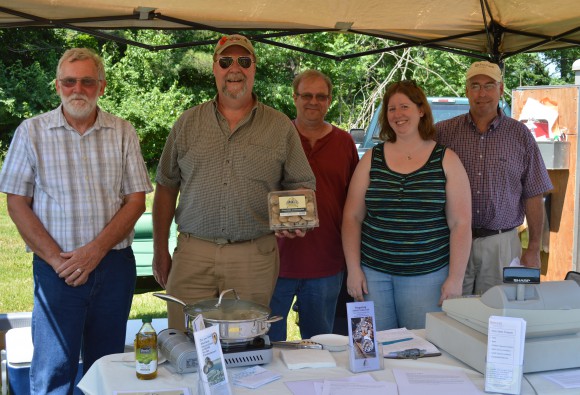 The Community Supported Fishery at the Rutgers Gardens Farm Market will be hosted by the Rutgers Animal Care meat sales program. From l-r: George Mathis; Gef Flimlin; Clint Burgher; Kelly Vuong, meat sales program; and Bruce Crawford, director of Rutgers Gardens.
