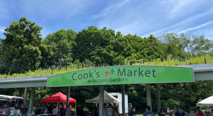 Cook’s Market Accepts SNAP, Offers Good Food Bucks Vouchers to Eligible Shoppers to Increase Healthy Food Access