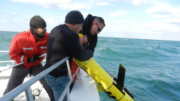 Group recovering an ocean glider