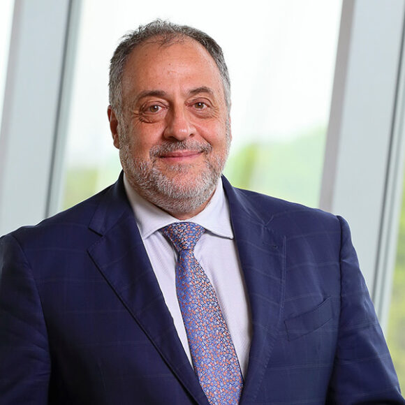 Headshot of the dean of Rutgers School of Engineering